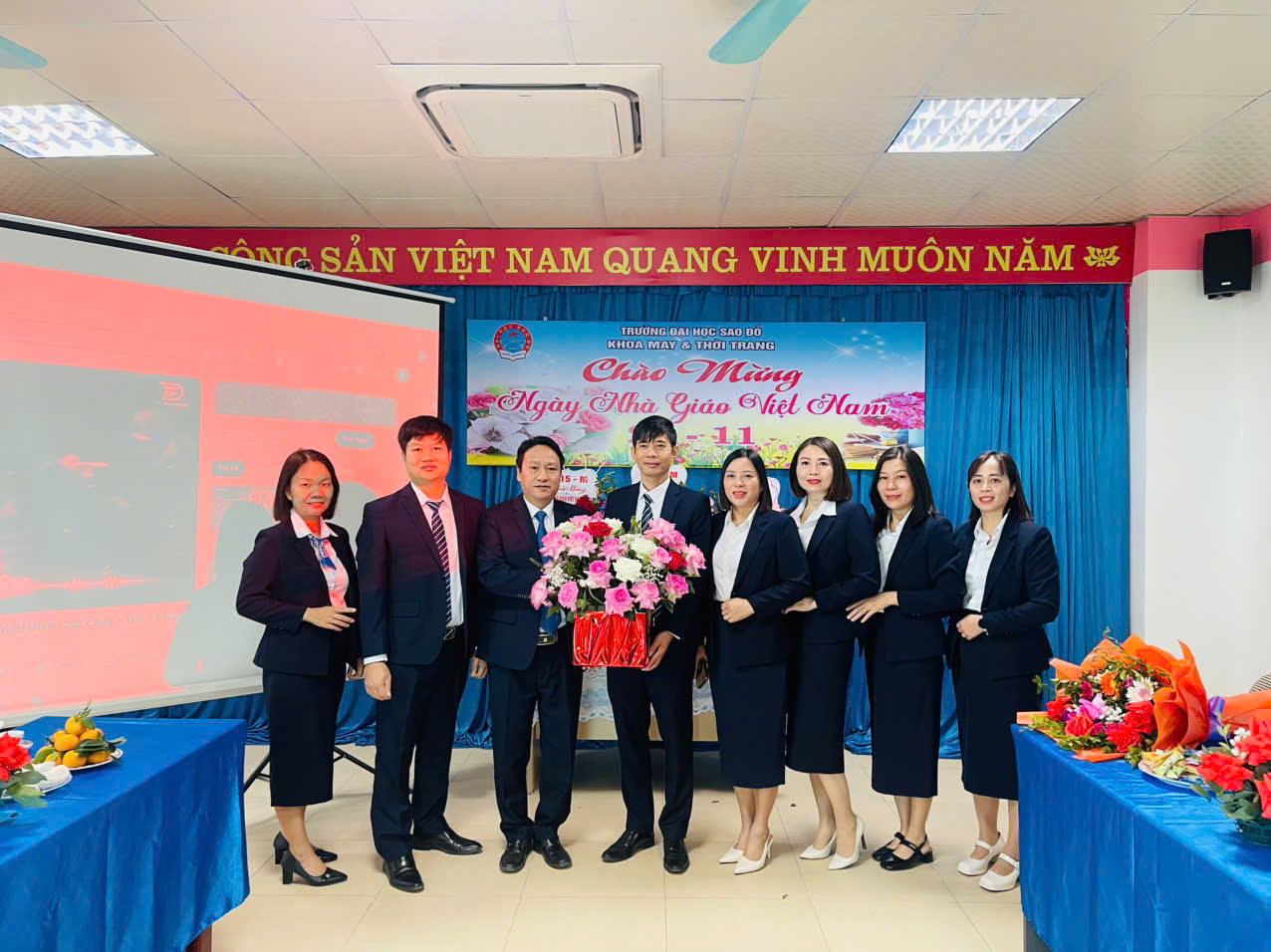 z7244579126924 774fe71e393be11362afbab8f83d0294