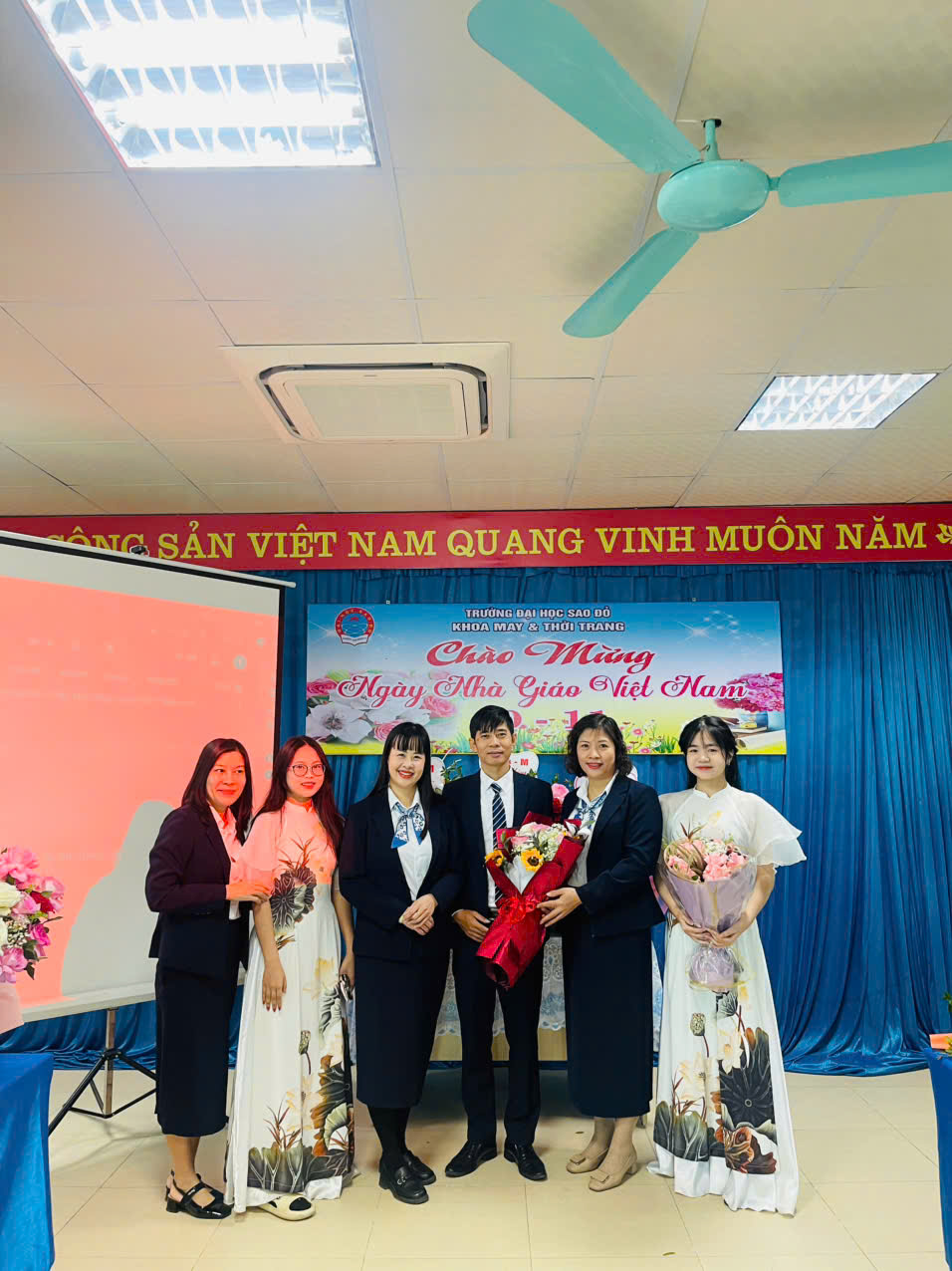 z7244579215297 ed8a9d233c6dd5c603abdc7934f632ee