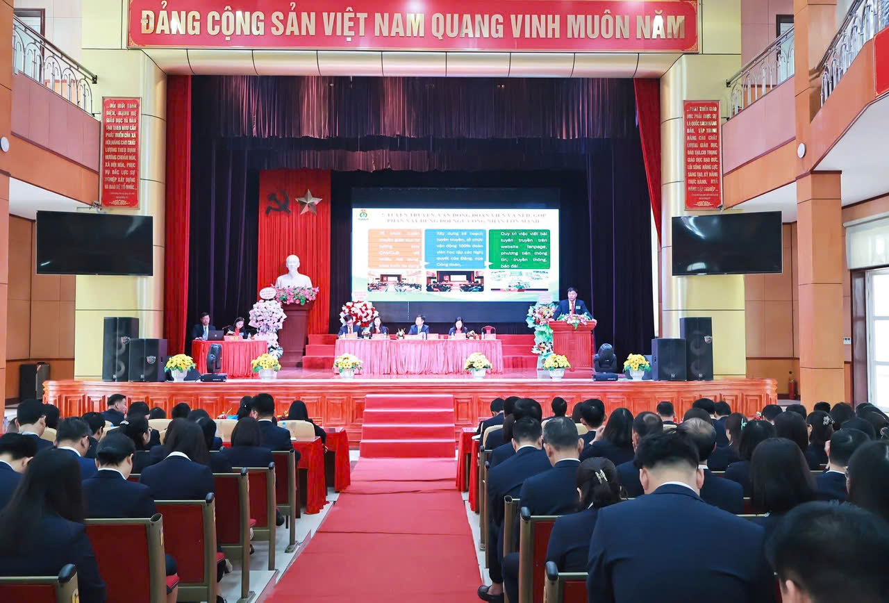 z7280086756957 fe4a4a875a32f93f9472cea30718a194