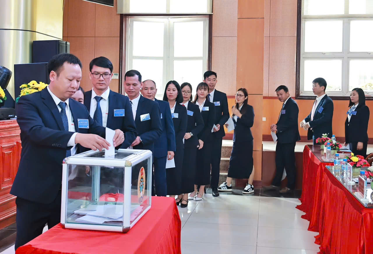 z7280086765995 a25a46966e8fece7e8663ef81634f9de