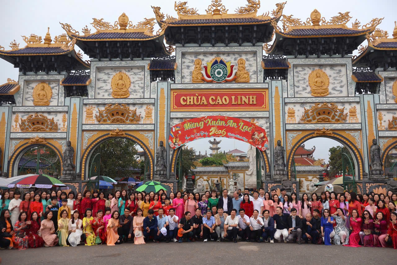 Trường Đại học Sao Đỏ tổ chức du Xuân, trải nghiệm “Tìm hiểu truyền thống quê hương Hải Phòng”